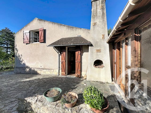 maison à vendre - 5 pièces - 107.0 m2 - LE MAYET D ECOLE - 03 - AUVERGNE - Century 21 Lefèbvre Immobilier