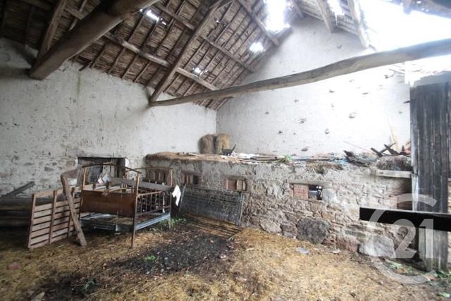 maison à vendre - 1 pièce - 259.25 m2 - MARCILLAT - 63 - AUVERGNE - Century 21 Lefèbvre Immobilier