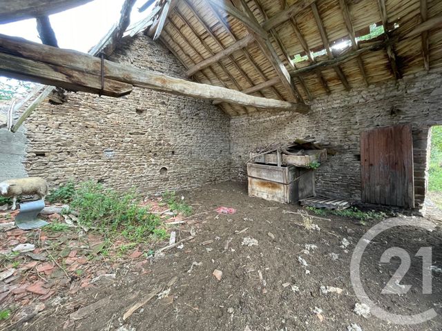 maison à vendre - 1 pièce - 259.25 m2 - MARCILLAT - 63 - AUVERGNE - Century 21 Lefèbvre Immobilier