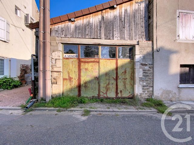 Parking à vendre BELLENAVES