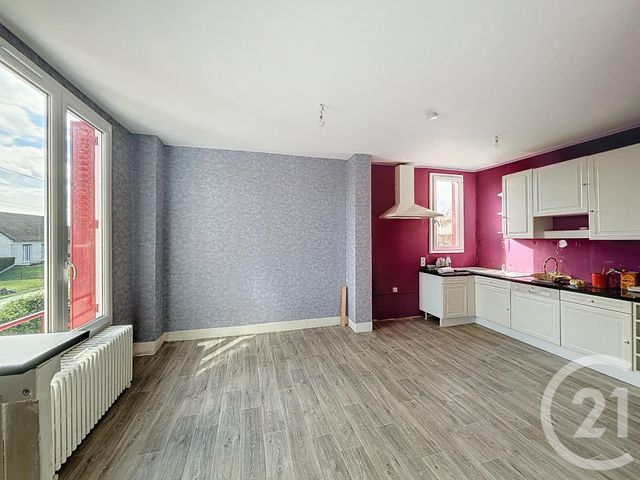 maison à vendre - 7 pièces - 140.0 m2 - BELLENAVES - 03 - AUVERGNE - Century 21 Lefèbvre Immobilier