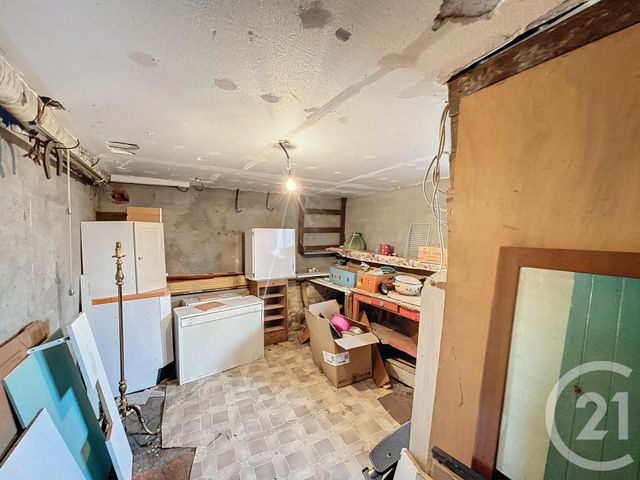 maison à vendre - 7 pièces - 140.0 m2 - BELLENAVES - 03 - AUVERGNE - Century 21 Lefèbvre Immobilier