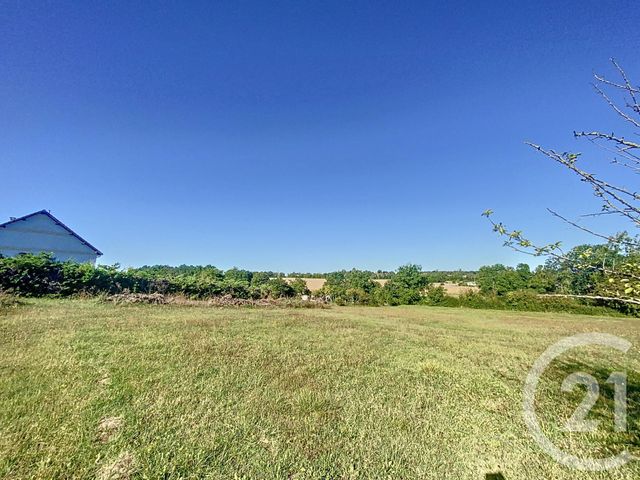 terrain à vendre - 1800.0 m2 - ESPINASSE VOZELLE - 03 - AUVERGNE - Century 21 Lefèbvre Immobilier