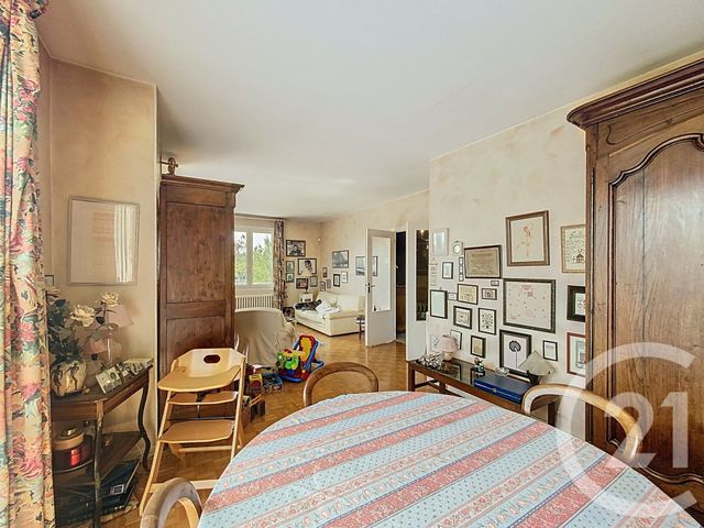 maison à vendre - 6 pièces - 154.75 m2 - GANNAT - 03 - AUVERGNE - Century 21 Lefèbvre Immobilier