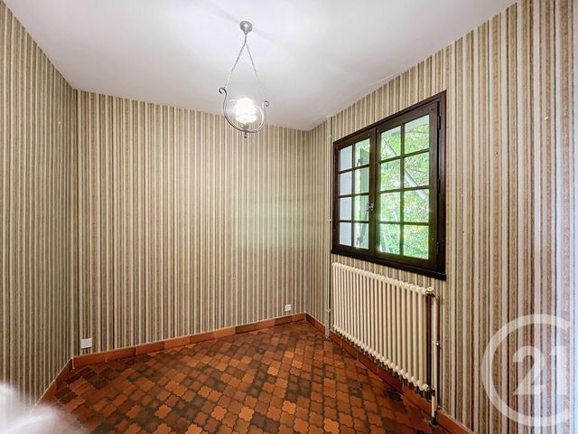 maison à vendre - 6 pièces - 143.45 m2 - GANNAT - 03 - AUVERGNE - Century 21 Lefèbvre Immobilier