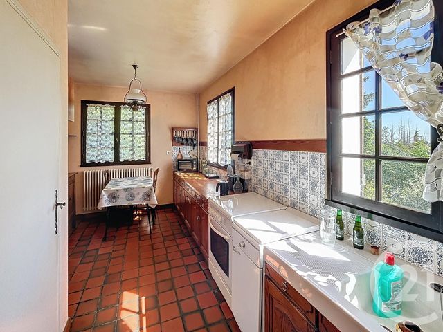 maison à vendre - 6 pièces - 143.45 m2 - GANNAT - 03 - AUVERGNE - Century 21 Lefèbvre Immobilier