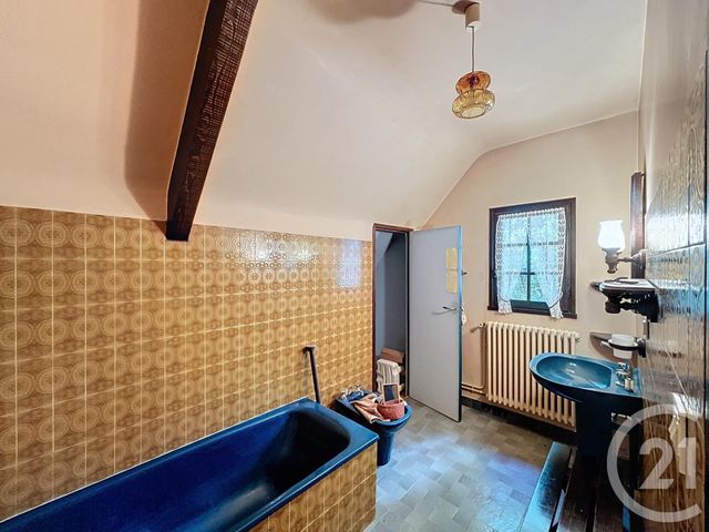 maison à vendre - 6 pièces - 143.45 m2 - GANNAT - 03 - AUVERGNE - Century 21 Lefèbvre Immobilier