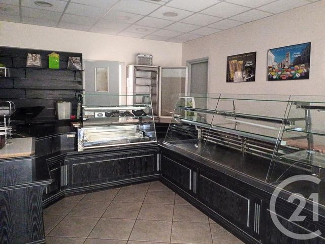 commerce à louer - 97.0 m2 - GANNAT - 03 - AUVERGNE - Century 21 Lefèbvre Immobilier