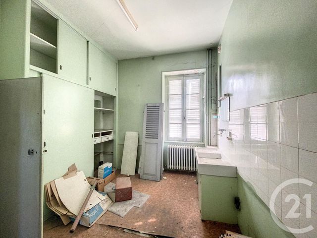 maison à vendre - 6 pièces - 132.3 m2 - GANNAT - 03 - AUVERGNE - Century 21 Lefèbvre Immobilier