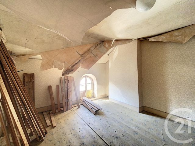maison à vendre - 6 pièces - 132.3 m2 - GANNAT - 03 - AUVERGNE - Century 21 Lefèbvre Immobilier