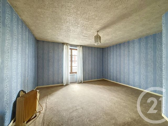 maison à vendre - 10 pièces - 190.0 m2 - GANNAT - 03 - AUVERGNE - Century 21 Lefèbvre Immobilier