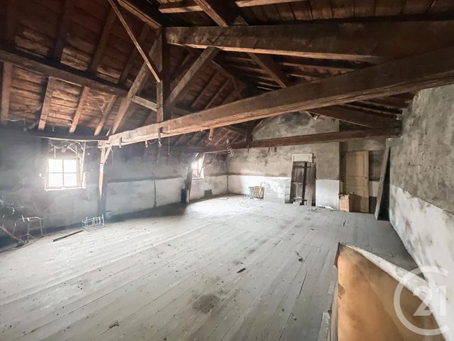 maison à vendre - 10 pièces - 190.0 m2 - GANNAT - 03 - AUVERGNE - Century 21 Lefèbvre Immobilier