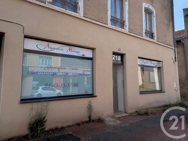 Afficher la photo en grand Appartement Autre à louer - 4 pièces - 130.18 m2 - AIGUEPERSE - 63 - AUVERGNE - Century 21 Lefèbvre Immobilier