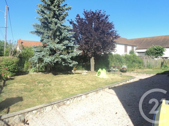 maison à vendre - 4 pièces - 121.0 m2 - ST BONNET DE ROCHEFORT - 03 - AUVERGNE - Century 21 Lefèbvre Immobilier