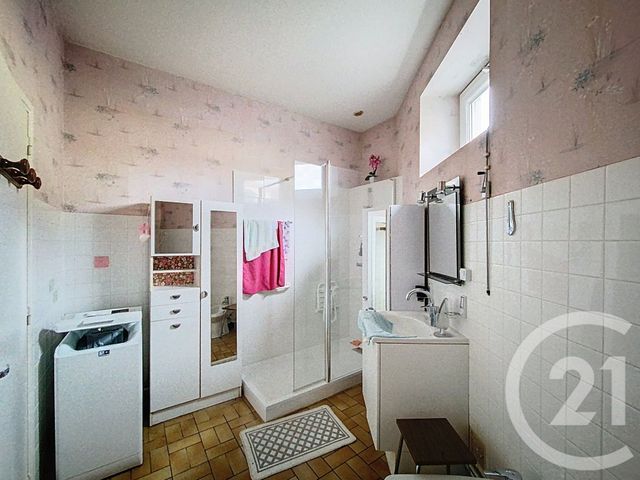 maison à vendre - 12 pièces - 243.4 m2 - BROUT VERNET - 03 - AUVERGNE - Century 21 Lefèbvre Immobilier