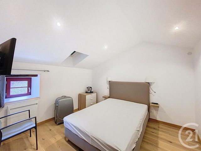 Afficher la photo en grand maison à vendre - 1 pièce - 190.0 m2 - CHARROUX - 03 - AUVERGNE - Century 21 Lefèbvre Immobilier