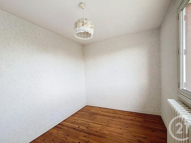 maison à vendre - 4 pièces - 64.13 m2 - GANNAT - 03 - AUVERGNE - Century 21 Lefèbvre Immobilier