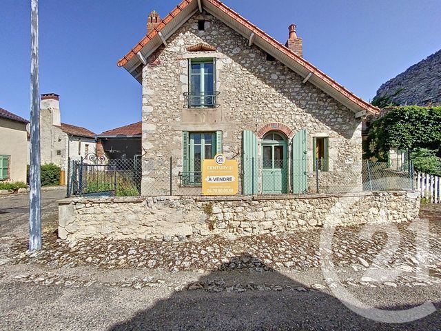 maison - CHARROUX - 03
