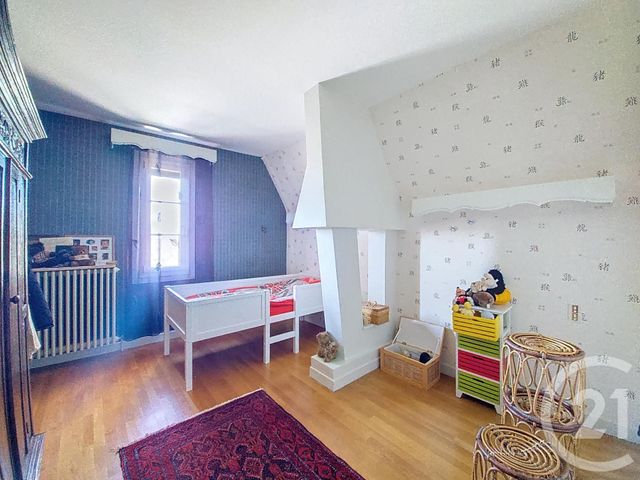 maison à vendre - 7 pièces - 230.31 m2 - AIGUEPERSE - 63 - AUVERGNE - Century 21 Lefèbvre Immobilier