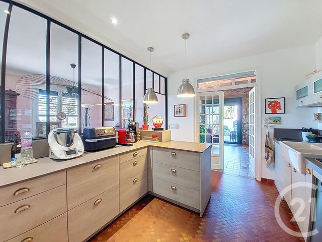 maison à vendre - 7 pièces - 230.31 m2 - AIGUEPERSE - 63 - AUVERGNE - Century 21 Lefèbvre Immobilier