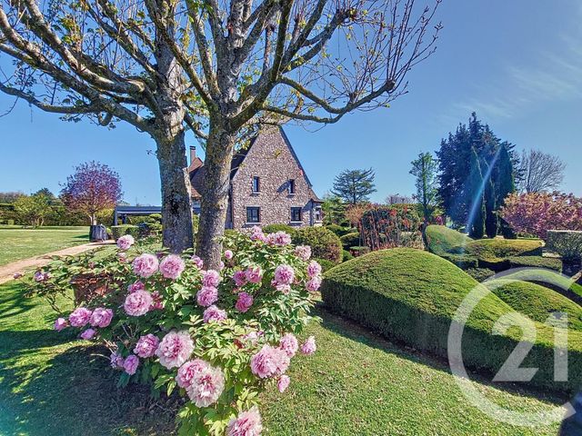 maison à vendre - 7 pièces - 230.31 m2 - AIGUEPERSE - 63 - AUVERGNE - Century 21 Lefèbvre Immobilier