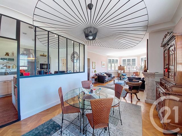 maison à vendre - 7 pièces - 230.31 m2 - AIGUEPERSE - 63 - AUVERGNE - Century 21 Lefèbvre Immobilier