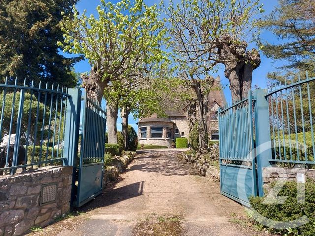 maison à vendre - 7 pièces - 230.31 m2 - AIGUEPERSE - 63 - AUVERGNE - Century 21 Lefèbvre Immobilier