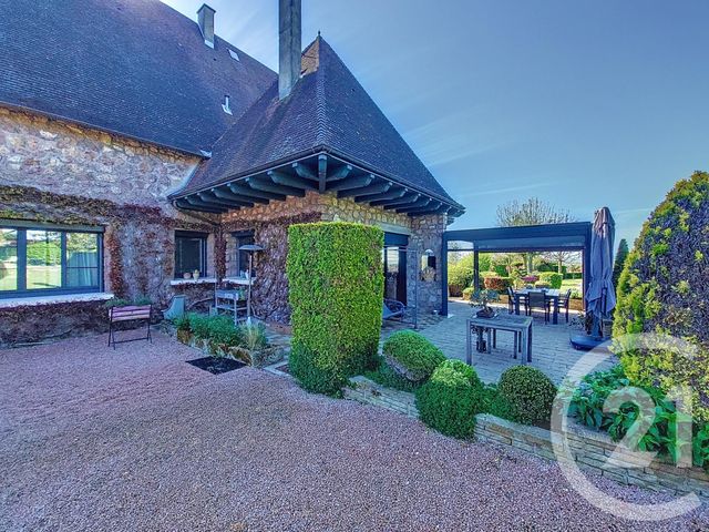 maison à vendre - 7 pièces - 230.31 m2 - AIGUEPERSE - 63 - AUVERGNE - Century 21 Lefèbvre Immobilier