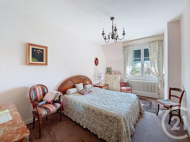 maison à vendre - 7 pièces - 230.31 m2 - AIGUEPERSE - 63 - AUVERGNE - Century 21 Lefèbvre Immobilier