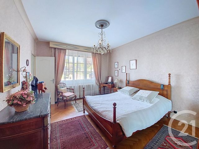 maison à vendre - 7 pièces - 230.31 m2 - AIGUEPERSE - 63 - AUVERGNE - Century 21 Lefèbvre Immobilier