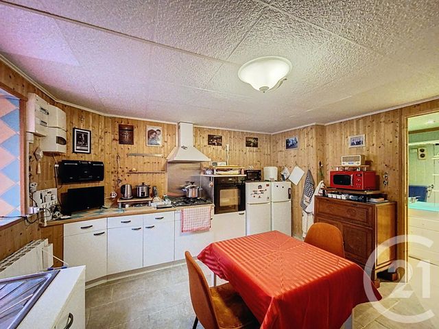 maison à vendre - 4 pièces - 73.0 m2 - GANNAT - 03 - AUVERGNE - Century 21 Lefèbvre Immobilier