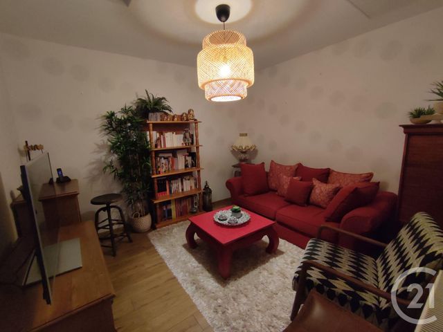 maison à louer - 3 pièces - 59.13 m2 - GANNAT - 03 - AUVERGNE - Century 21 Lefèbvre Immobilier