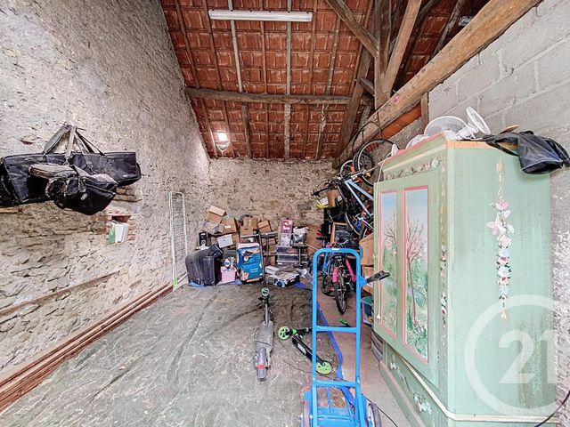 maison à vendre - 9 pièces - 315.0 m2 - GANNAT - 03 - AUVERGNE - Century 21 Lefèbvre Immobilier