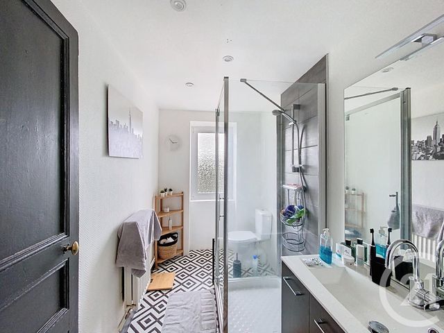 maison à vendre - 9 pièces - 315.0 m2 - GANNAT - 03 - AUVERGNE - Century 21 Lefèbvre Immobilier