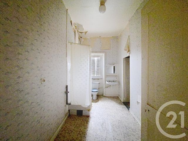 maison à vendre - 9 pièces - 315.0 m2 - GANNAT - 03 - AUVERGNE - Century 21 Lefèbvre Immobilier