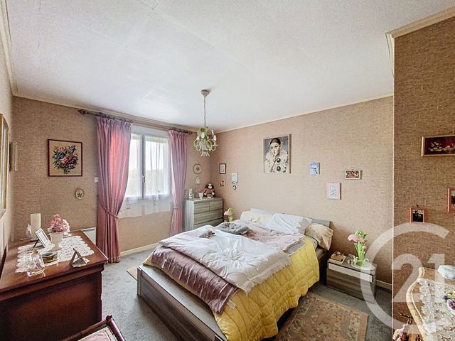 maison à vendre - 4 pièces - 100.0 m2 - SAULZET - 03 - AUVERGNE - Century 21 Lefèbvre Immobilier