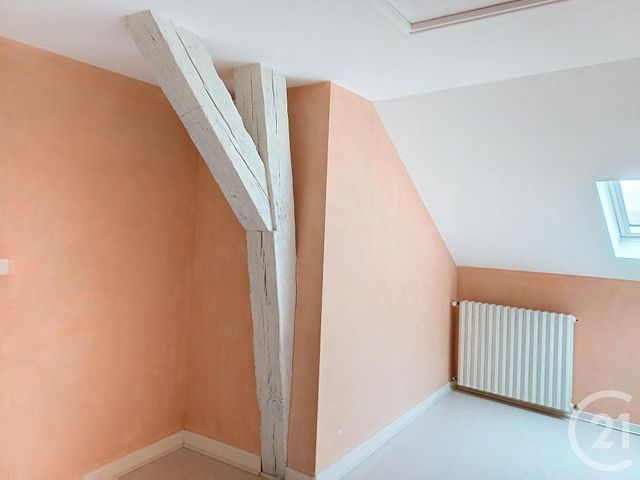 Appartement à louer - 2 pièces - 45.83 m2 - GANNAT - 03 - AUVERGNE - Century 21 Lefèbvre Immobilier