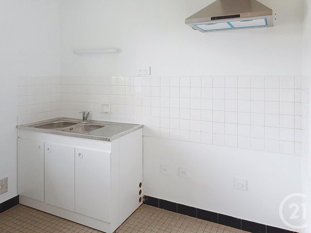 maison à louer - 4 pièces - 112.19 m2 - GANNAT - 03 - AUVERGNE - Century 21 Lefèbvre Immobilier