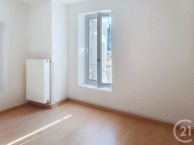 Appartement F2 à louer - 2 pièces - 38.78 m2 - GANNAT - 03 - AUVERGNE - Century 21 Lefèbvre Immobilier