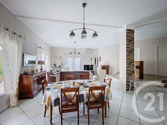 maison à vendre - 4 pièces - 159.26 m2 - MONTPENSIER - 63 - AUVERGNE - Century 21 Lefèbvre Immobilier