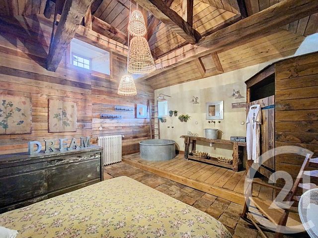 maison à vendre - 8 pièces - 241.01 m2 - AIGUEPERSE - 63 - AUVERGNE - Century 21 Lefèbvre Immobilier