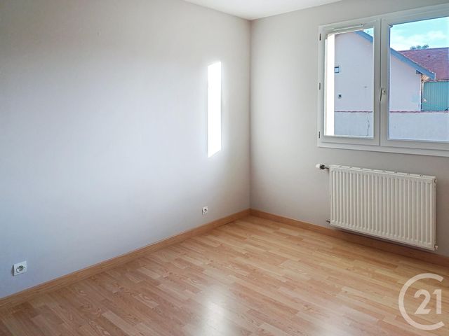 maison à louer - 3 pièces - 84.31 m2 - BIOZAT - 03 - AUVERGNE - Century 21 Lefèbvre Immobilier