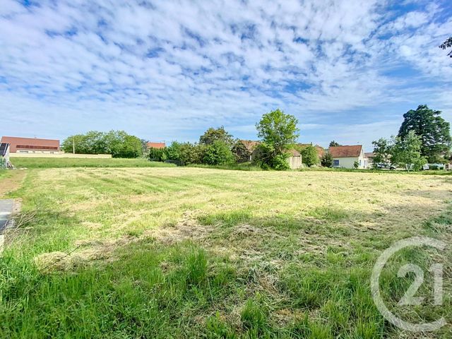 terrain à vendre - 1439.0 m2 - ST GERMAIN DE SALLES - 03 - AUVERGNE - Century 21 Lefèbvre Immobilier