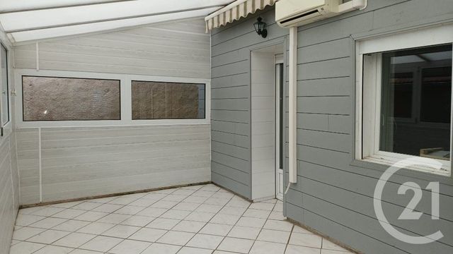 maison à vendre - 6 pièces - 140.0 m2 - THURET - 63 - AUVERGNE - Century 21 Lefèbvre Immobilier