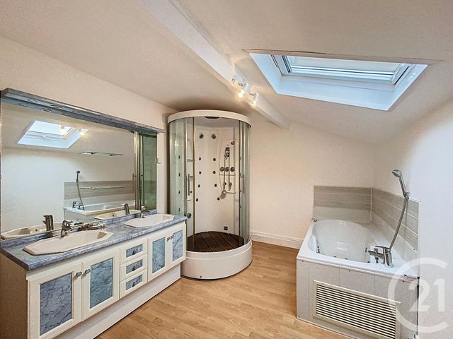 maison à vendre - 6 pièces - 140.0 m2 - THURET - 63 - AUVERGNE - Century 21 Lefèbvre Immobilier