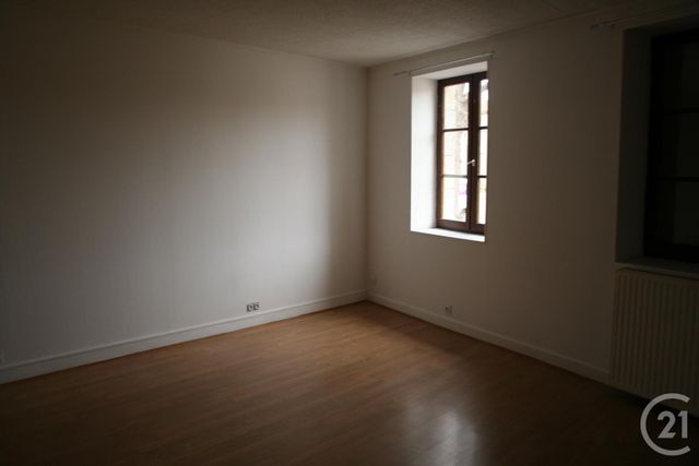 maison à louer - 4 pièces - 85.66 m2 - GANNAT - 03 - AUVERGNE - Century 21 Lefèbvre Immobilier