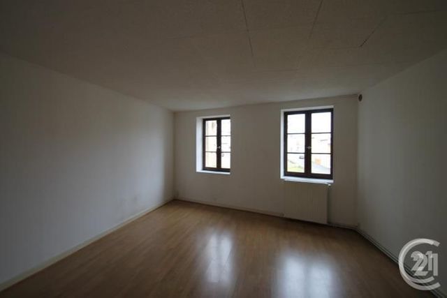 maison à louer - 4 pièces - 85.66 m2 - GANNAT - 03 - AUVERGNE - Century 21 Lefèbvre Immobilier