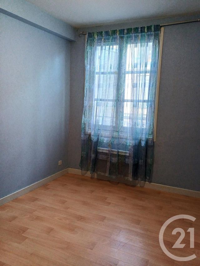 Appartement F2 à louer - 2 pièces - 44.4 m2 - GANNAT - 03 - AUVERGNE - Century 21 Lefèbvre Immobilier