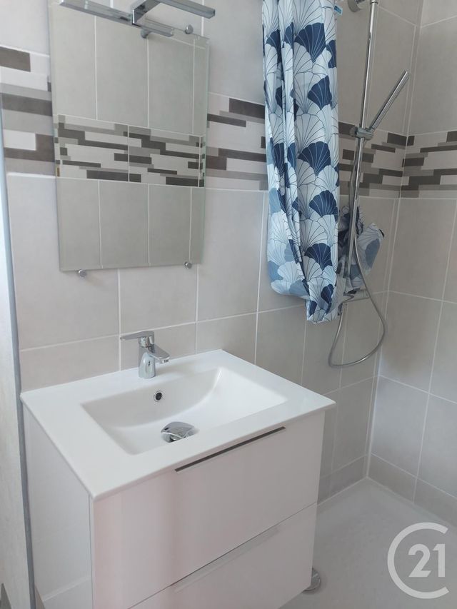 maison à louer - 4 pièces - 107.0 m2 - CHEZELLE - 03 - AUVERGNE - Century 21 Lefèbvre Immobilier