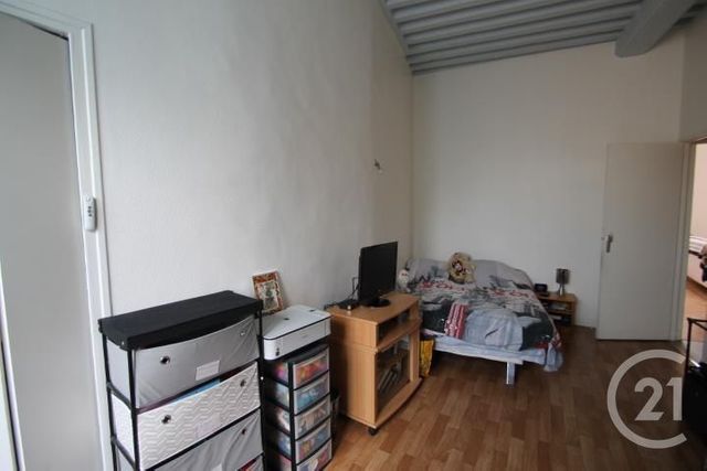 Appartement F2 à louer - 2 pièces - 52.29 m2 - GANNAT - 03 - AUVERGNE - Century 21 Lefèbvre Immobilier